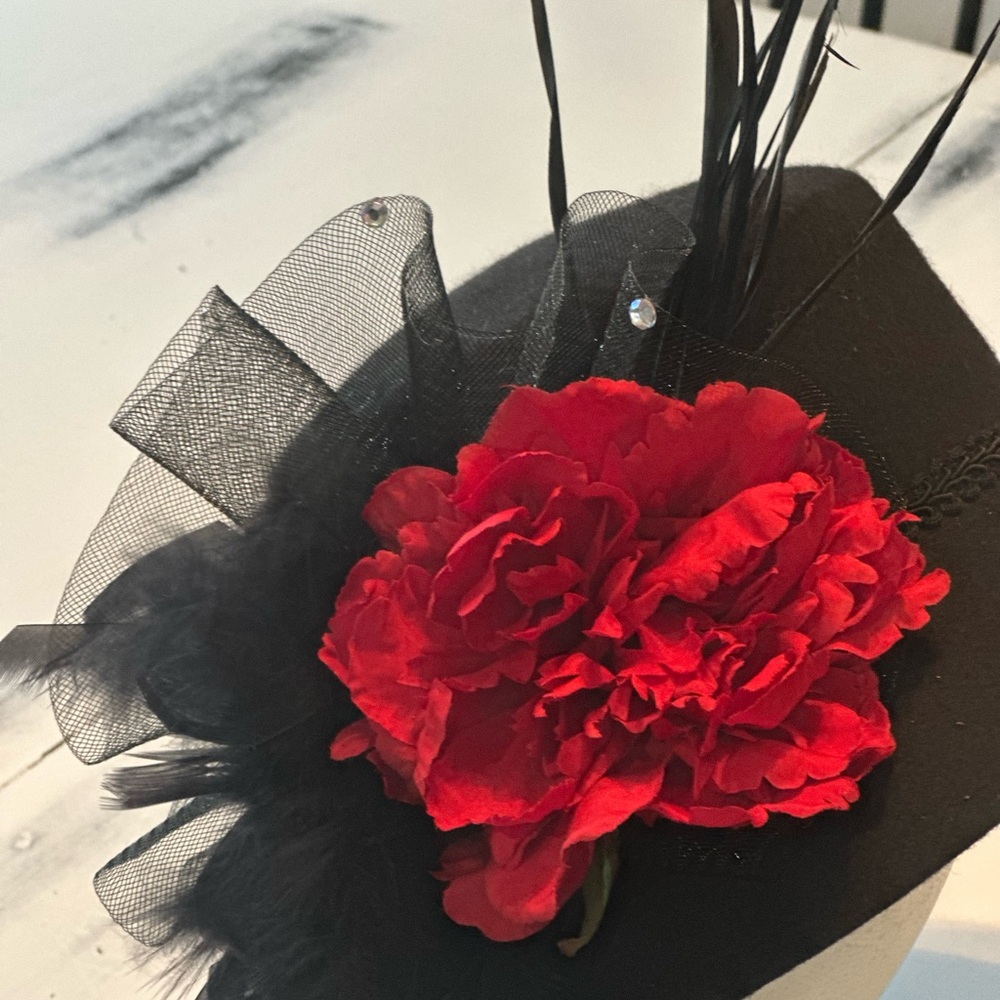 Derby Hat - Picture 5 of 7